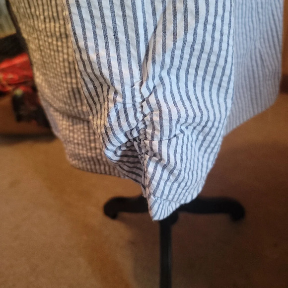 Maurices grey/White Striped blaser. NWOT - Picture 4 of 10